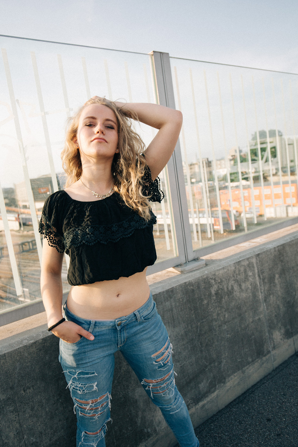 Street Style Lifestyle Casting Video Model Video Sedcard Pola Fotograf Armin Nussbaumer Model Modelagentur Zürich Aline Beetschen