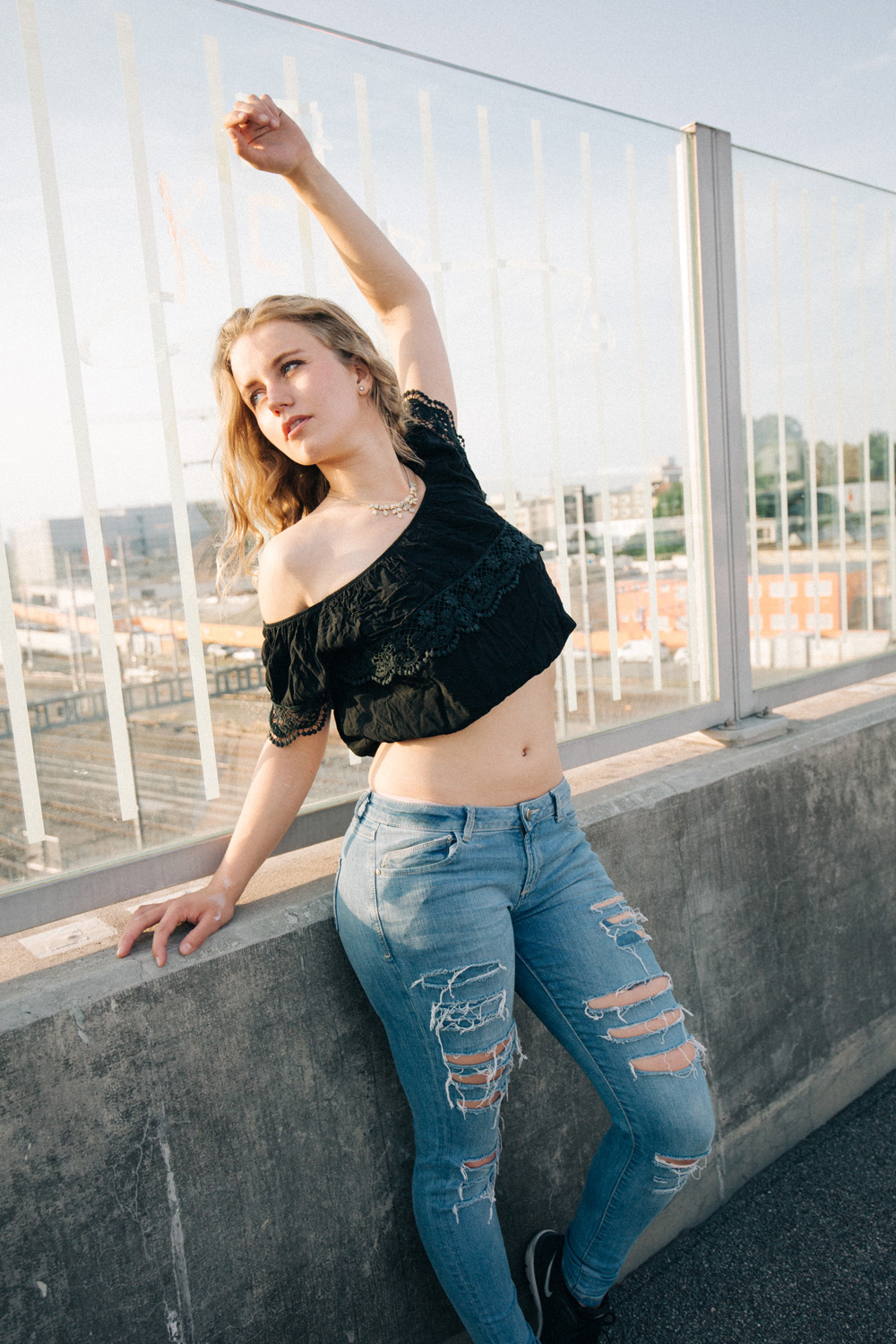 Street Style Lifestyle Casting Video Model Video Sedcard Pola Fotograf Armin Nussbaumer Model Modelagentur Zürich Aline Beetschen